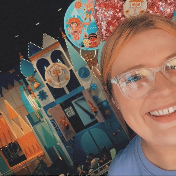 Meet your Posher, Julia - Picture 1 of 1